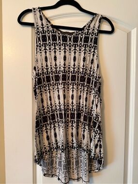 Rose and Olive Sleeveless Printed High-Low Tank Top